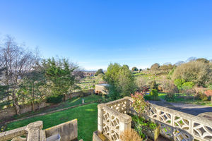 Photo 9- click for photo gallery